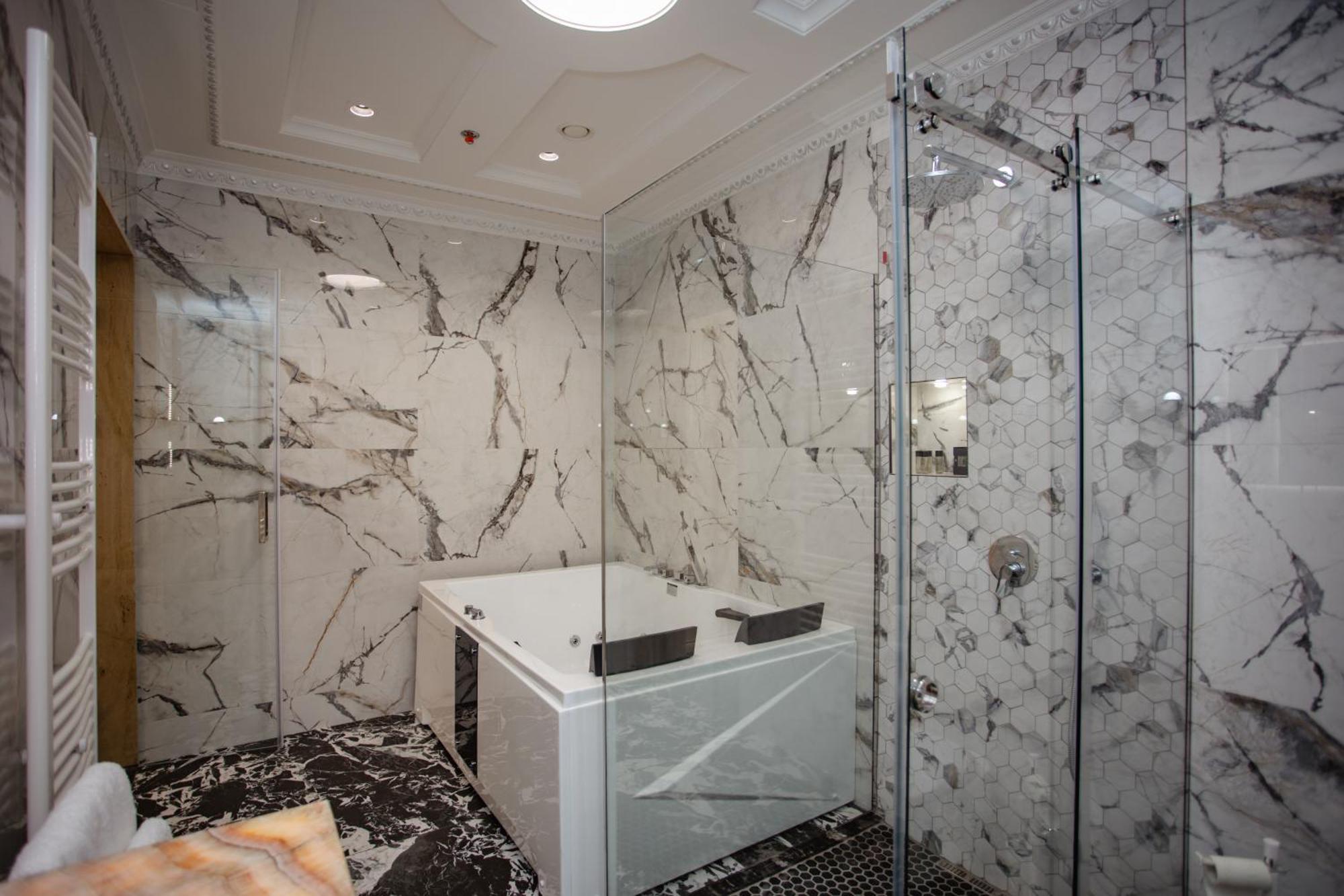 Ervini Boutique Hotel Shkodër Dış mekan fotoğraf