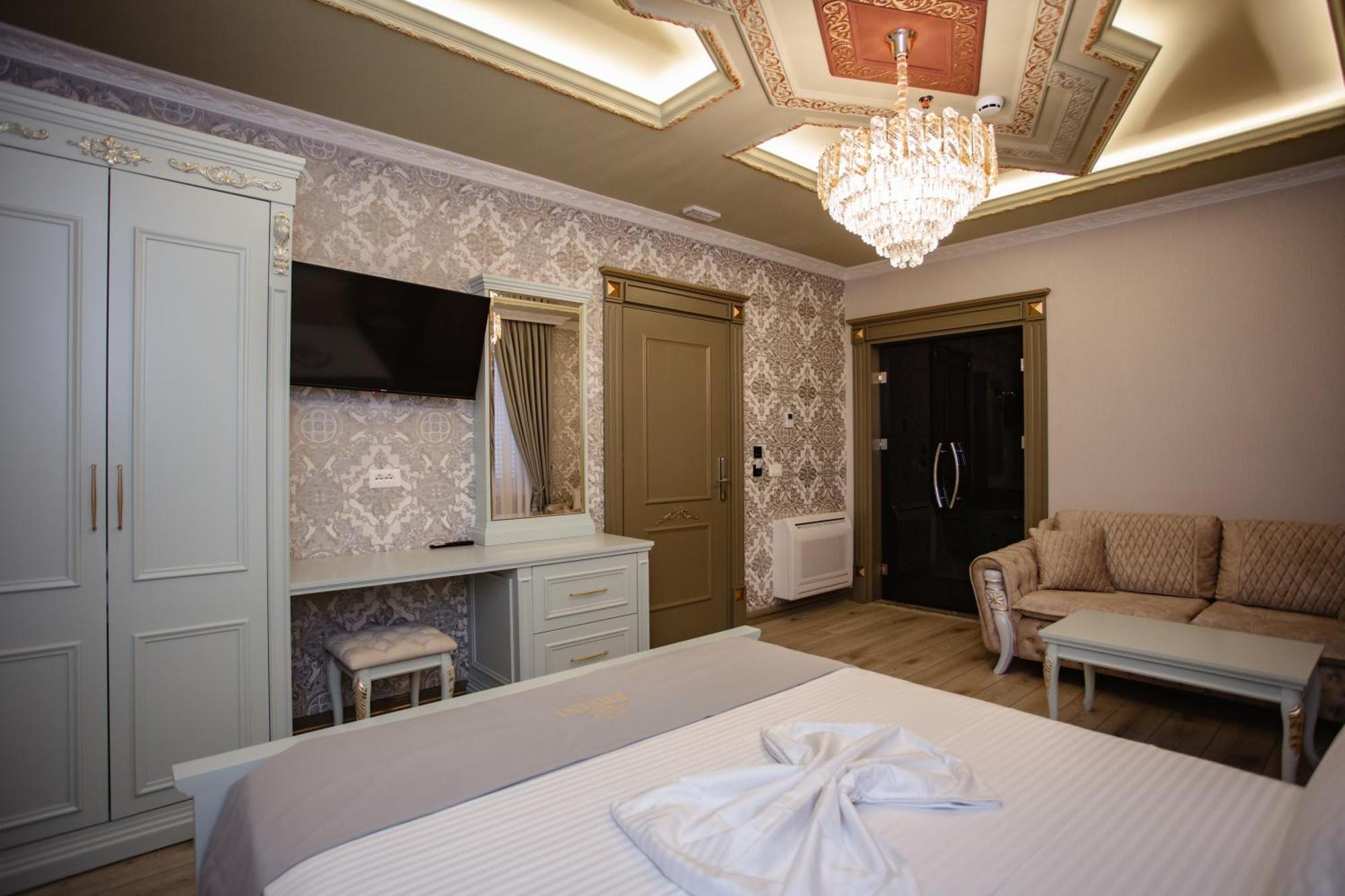 Ervini Boutique Hotel Shkodër Dış mekan fotoğraf