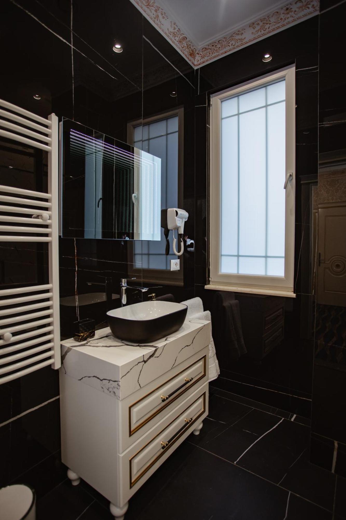 Ervini Boutique Hotel Shkodër Dış mekan fotoğraf